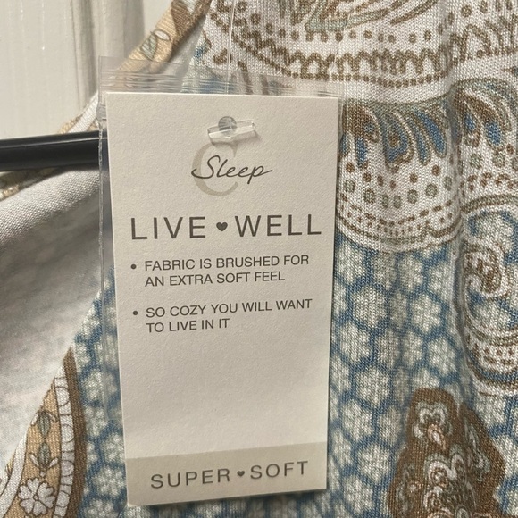 Cato’s LIVE WELL womens sleepwear top (ONLY) paisley print soft cozy size 18/20 - Picture 4 of 7